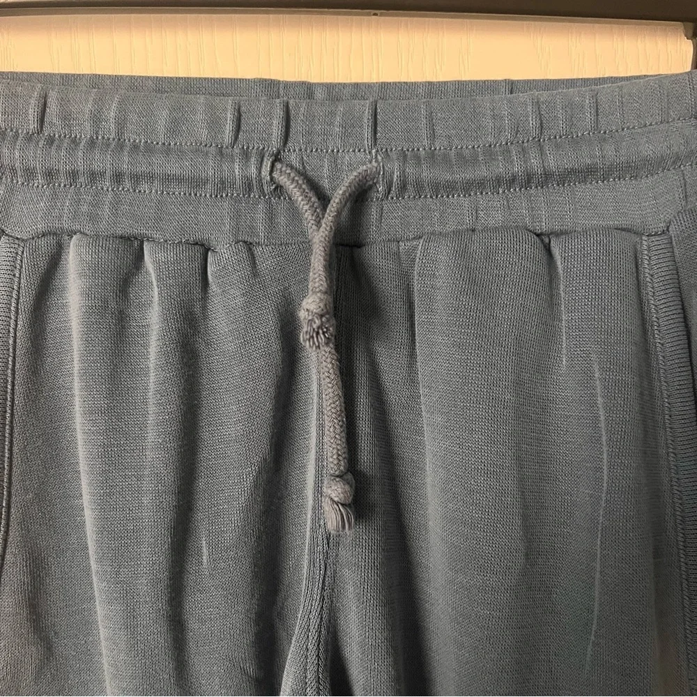 Free People Movement Blue Joggers, Pockets, Side Panel, Size XS - Picture 2 of 10